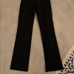 Lulu yoga pants
